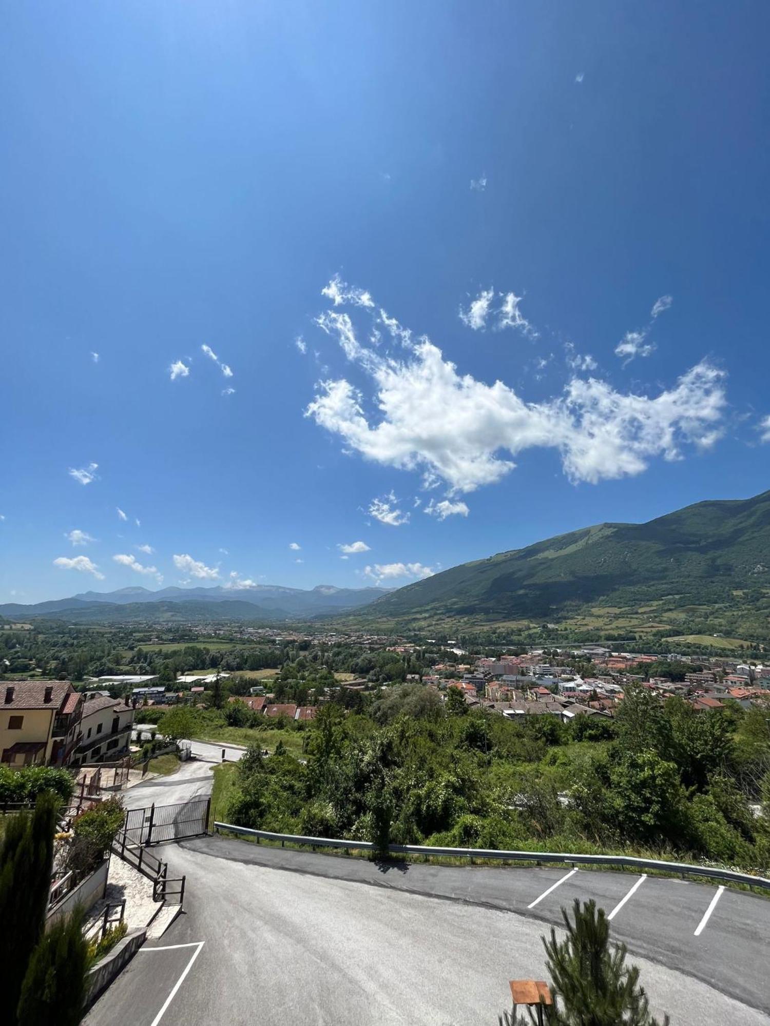 Il Nido Apartment Castel Di Sangro Luaran gambar