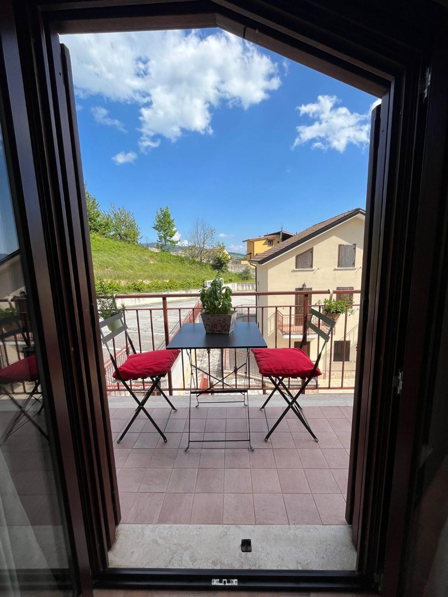 Il Nido Apartment Castel Di Sangro Luaran gambar